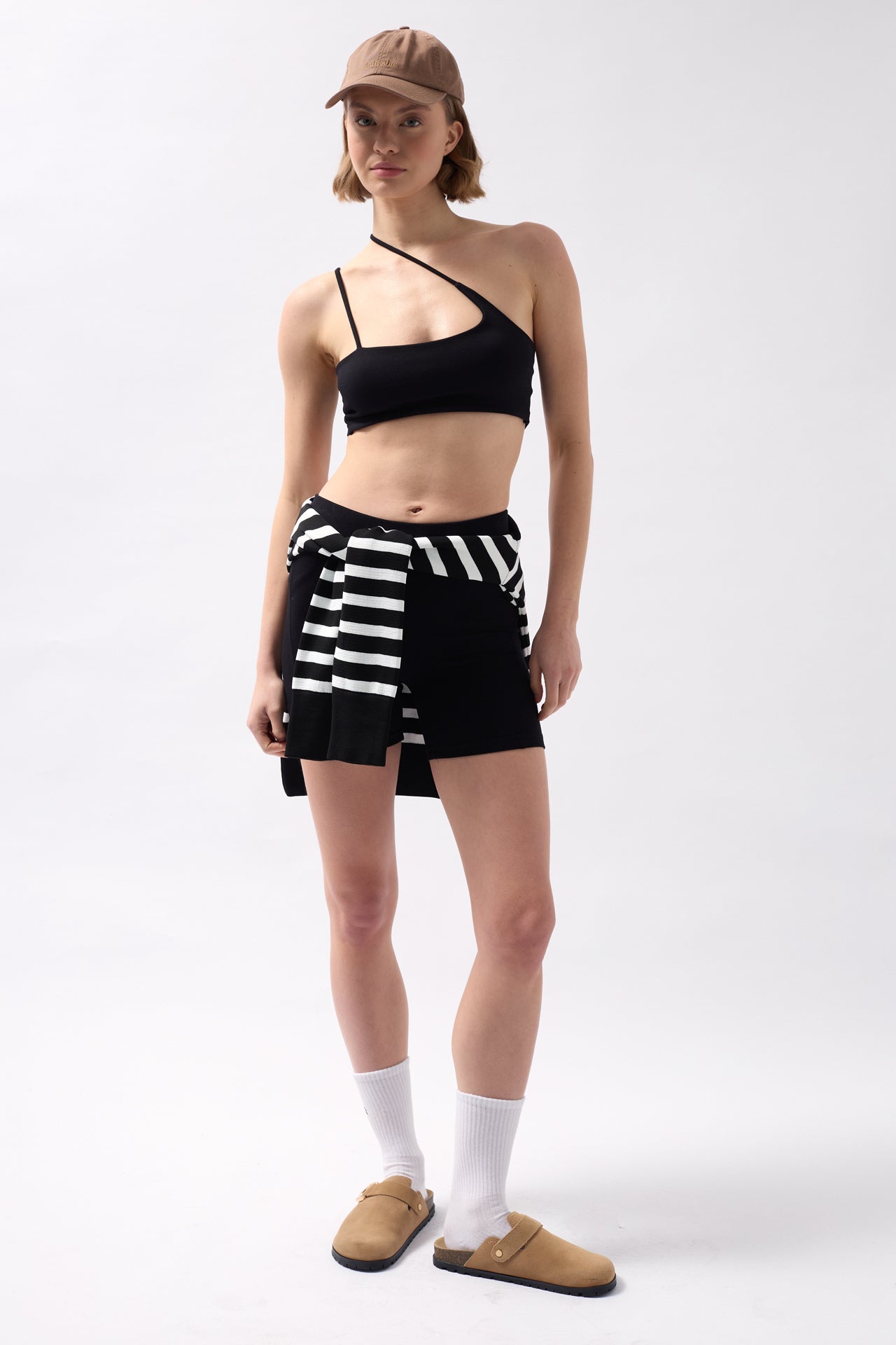 Çapraz Askı Spor Sütyeni